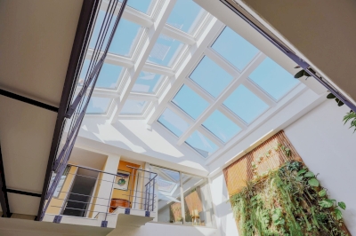 Site vitrine fenêtres de toit La Luna Solutions Lumières à Avignon Site vitrine fenêtres de toit La Luna Solutions Lumières à Avignon